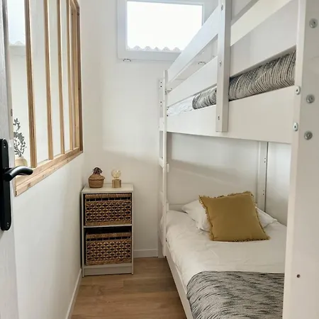 Holiday home De Charme Au Bord De La Riviere Avec